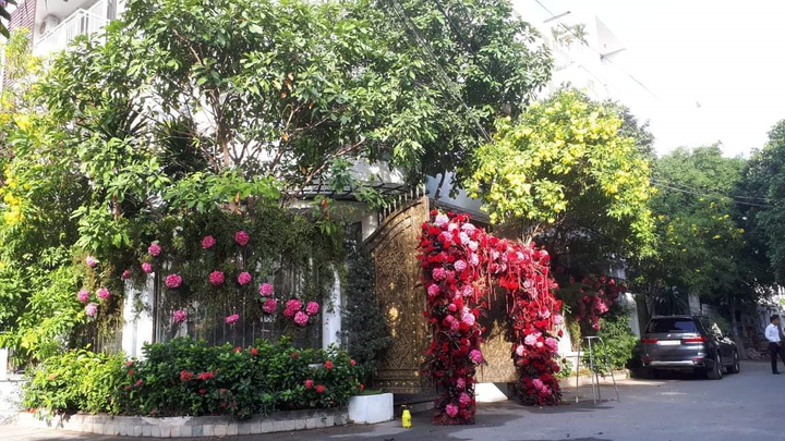 Phan Thành đi siêu xe 34 tỷ đồng đến đón cô dâu Primmy Trương - 5