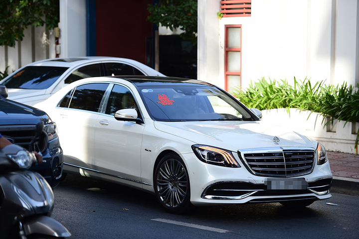 Phan Thành đi siêu xe 34 tỷ đồng đến đón cô dâu Primmy Trương - 6