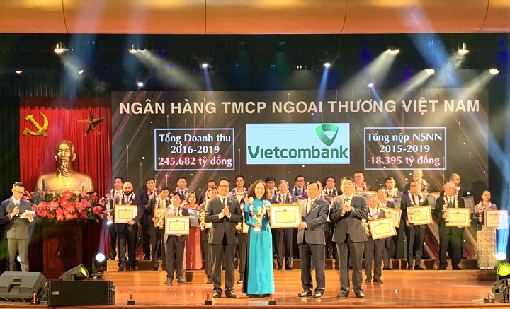Vietcombank – Ngân hàng có quy mô nộp ngân sách nhà nước lớn nhất - 2