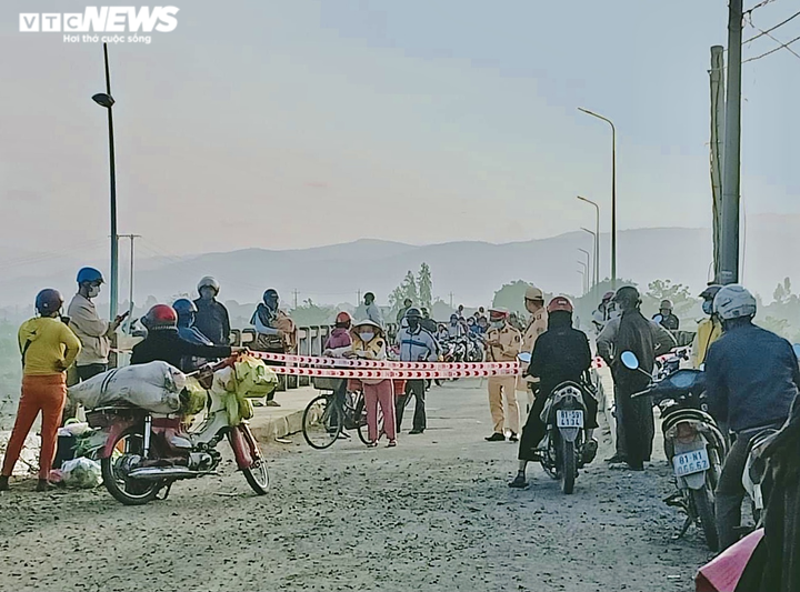 Ảnh: Phong toả khu vực có trường hợp dương tính với SARS-CoV-2 ở Gia Lai - 4