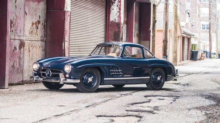 Mercedes-Benz 300 SL - huyền thoại cửa cánh chim - 3