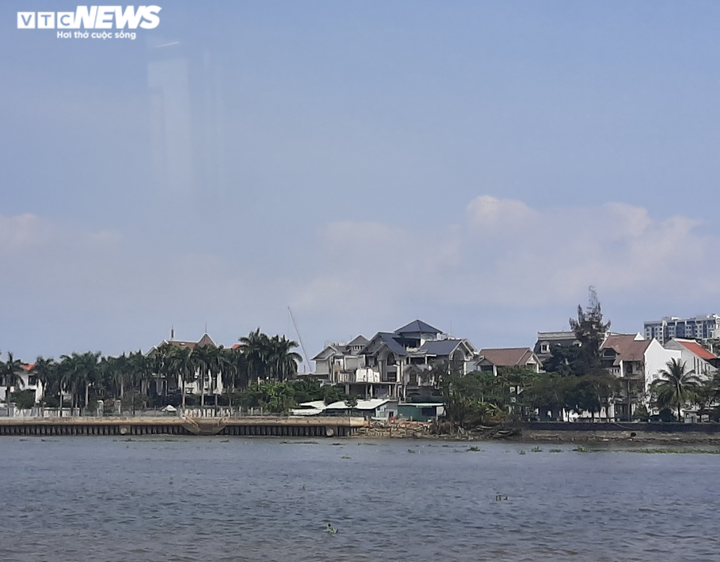 Ảnh: Ngắm trọn cảnh ven sông Sài Gòn với buýt hiện đại - 5