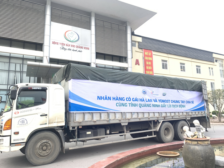 Sữa Cô Gái Hà Lan và Yomost trao sữa đến tâm dịch Quảng Ninh - 4
