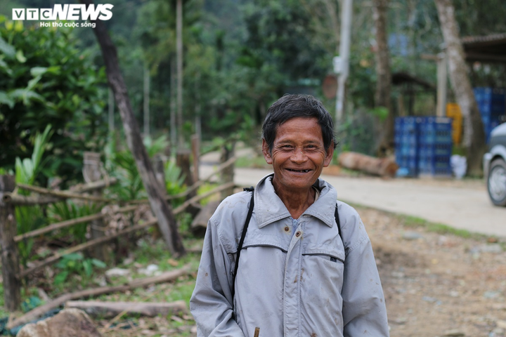 Làng ‘bệnh lạ’ hồi sinh - 2