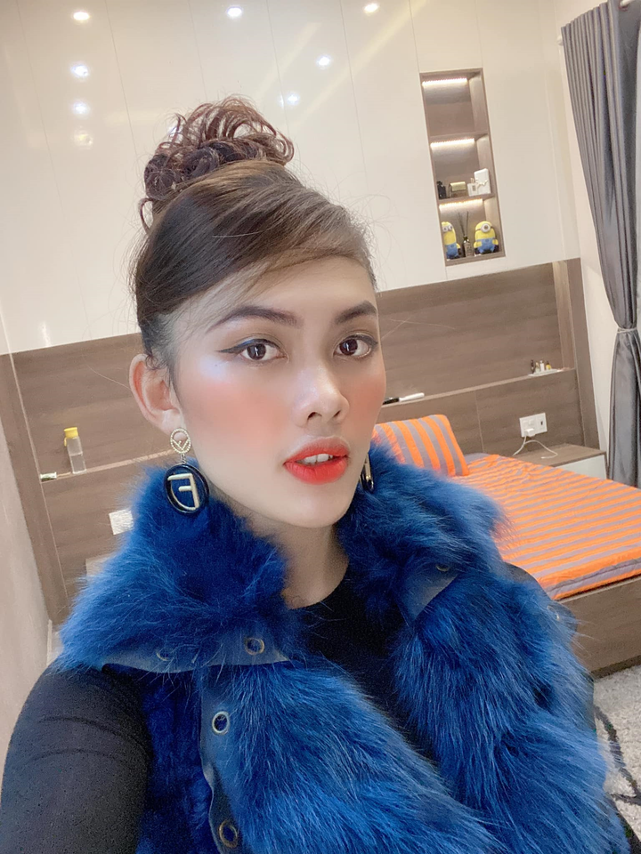 F5 phong cách cá nhân cùng thương hiệu thời trang Hồng Hoa Đinh - 2