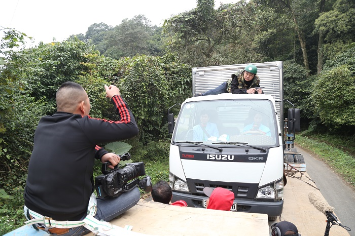 NSND Trung Hiếu tự giảm cát-sê khi làm phim với đạo diễn Mai Long - 1