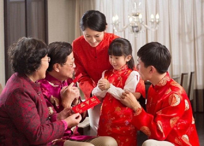 Tôi không mừng tuổi bằng tiền từ 10 năm nay - 1