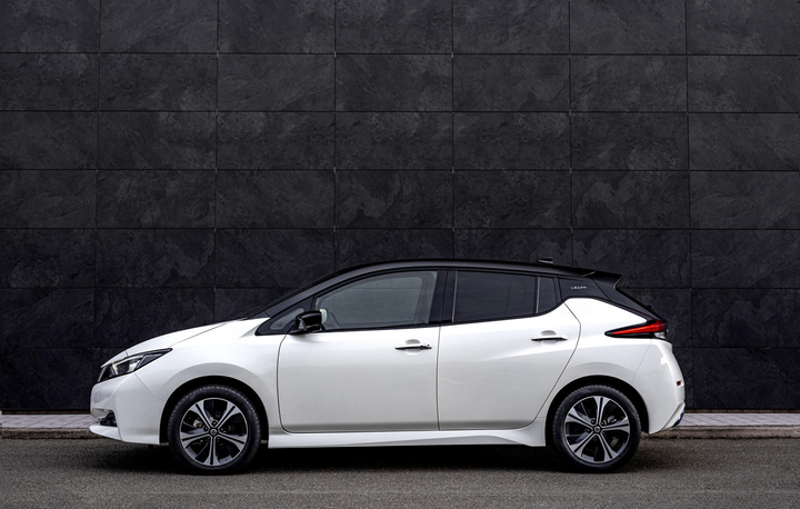 Nissan Leaf ra mắt bản nâng cấp kỷ niệm một thập kỷ thành công - 8