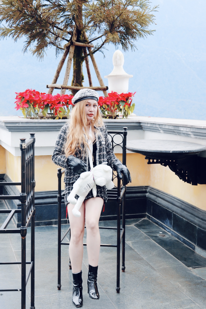 9X Sài thành đa tài, sở hữu vẻ đẹp lai Tây thu hút bao chàng trai - 9