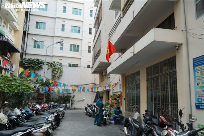 Thêm nhiều địa điểm ở TP.HCM liên quan BN1883 - 1