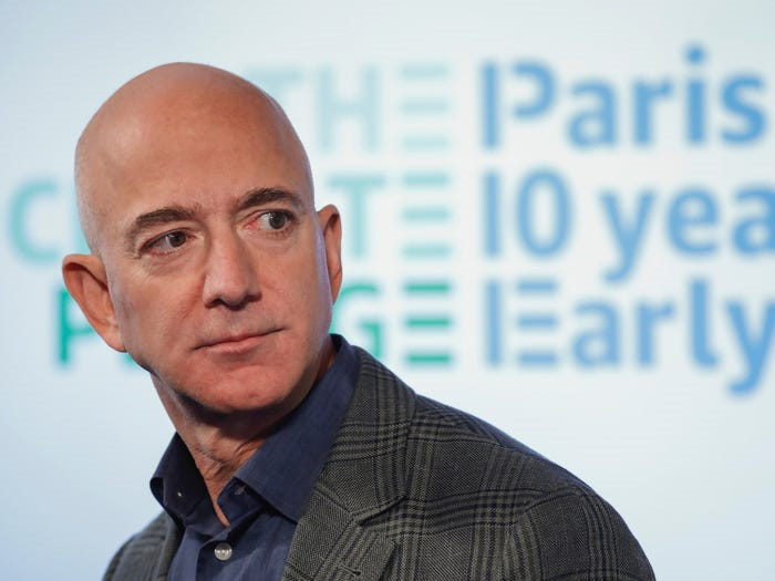Jeff Bezos xây dựng đế chế Amazon thế nào trước khi rời vị trí CEO? - 14