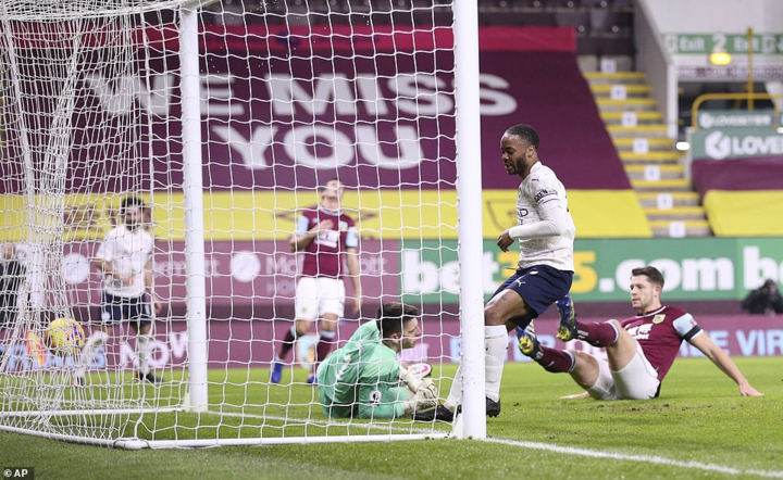 Kết quả Ngoại Hạng Anh: Man City thắng dễ Burnley - 1