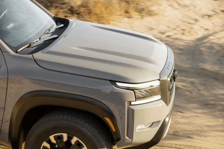 Nissan Frontier 2022 hoàn toàn mới có gì đặc biệt? - 6