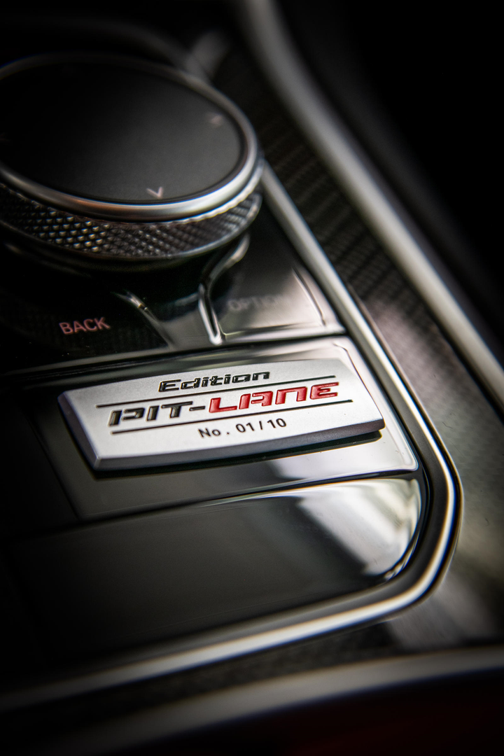 BMW M8 Competition đỉnh cao với phiên bản giới hạn Edition Pit Lane - 8