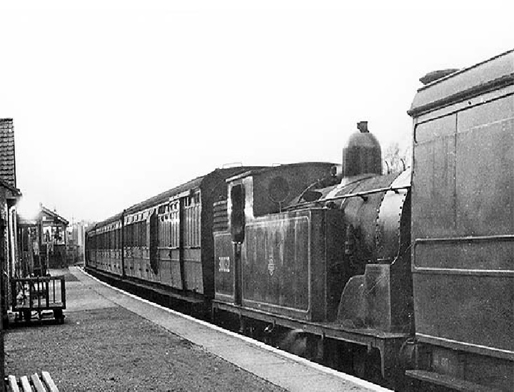 ‘Chuyến tàu tử thần’ chở người chết giữa lòng London - 2