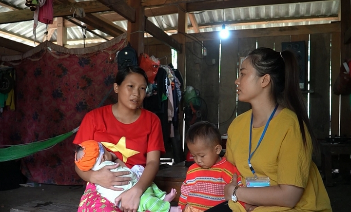 Cô giáo trẻ đơn độc giữa rừng, bám bản gieo chữ, nhiều đêm khóc vì nhớ con - 2