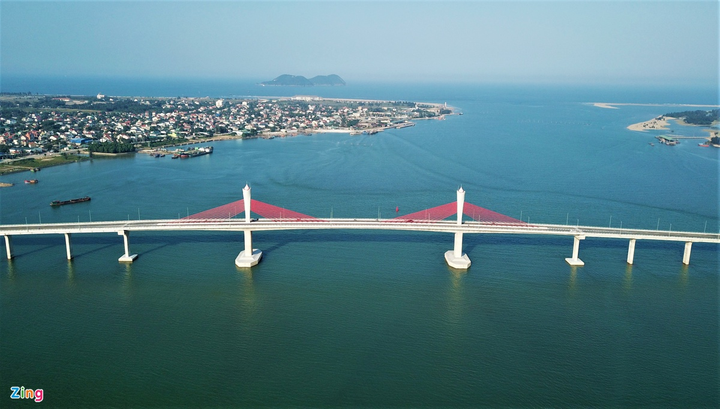 Cận cảnh cây cầu 950 tỷ đồng nối Nghệ An và Hà Tĩnh - 2