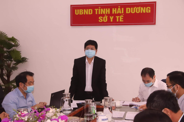 Bộ Y tế: Kiên quyết không để bệnh nhân COVID-19 tại ổ dịch Hải Dương qua đời - 1