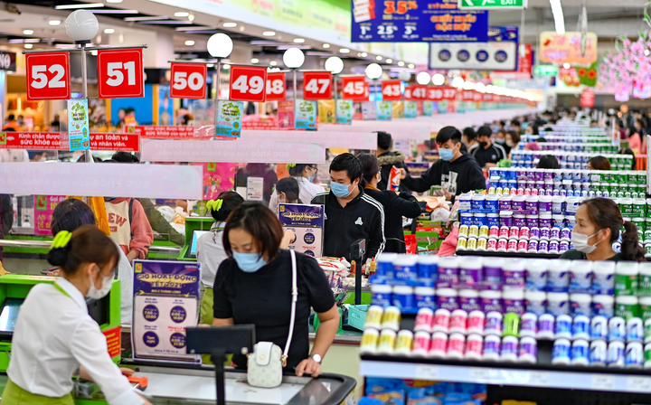 Ảnh: Chen chúc mua sắm trong ngày thứ bảy cuối cùng của năm Canh Tý - 10