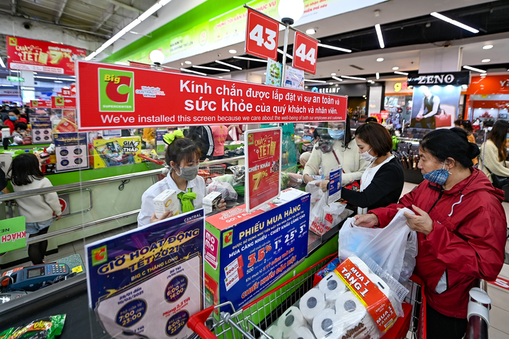 Ảnh: Chen chúc mua sắm trong ngày thứ bảy cuối cùng của năm Canh Tý - 11