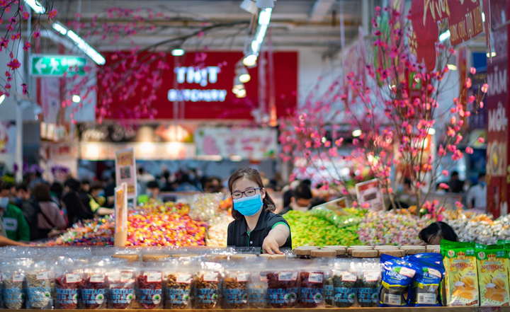 Ảnh: Chen chúc mua sắm trong ngày thứ bảy cuối cùng của năm Canh Tý - 6