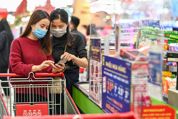 Ảnh: Chen chúc mua sắm trong ngày thứ bảy cuối cùng của năm Canh Tý - 9