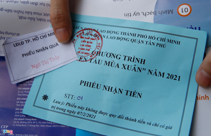 Chuyến tàu đặc biệt chở công nhân về quê đón Tết - 6