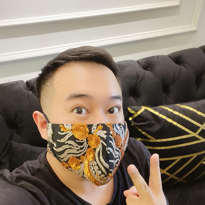 NTK Đức Hùng thêu khẩu trang tặng 'cả làng' sao Việt dùng trong dịp Tết - 5