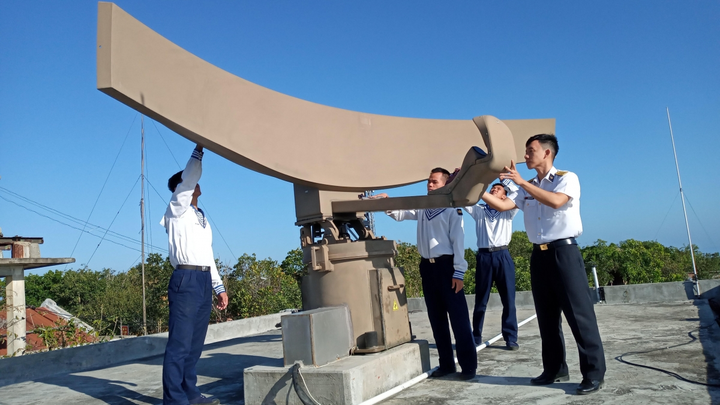 Những 'mắt thần' canh biển ngày Xuân - 2