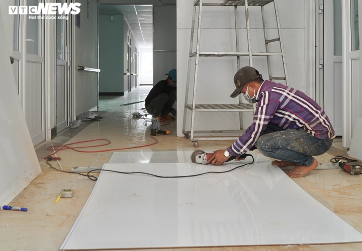 Cận cảnh Bệnh viện dã chiến ở Gia Lai - 6