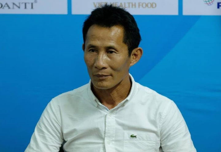 U21 Khánh Hòa: Cầu thủ nhận 70.000 đồng tiền ăn, phải cưa gỗ kiếm sống - 1