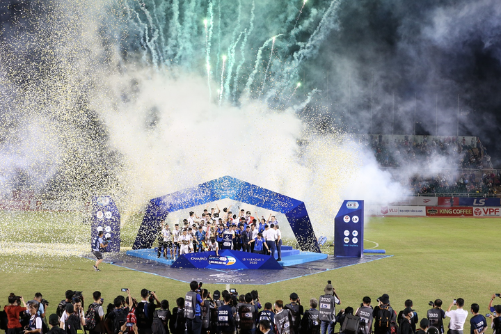 Thể Công - Viettel: Niềm hạnh phúc xuyên 2 thế kỷ - 1