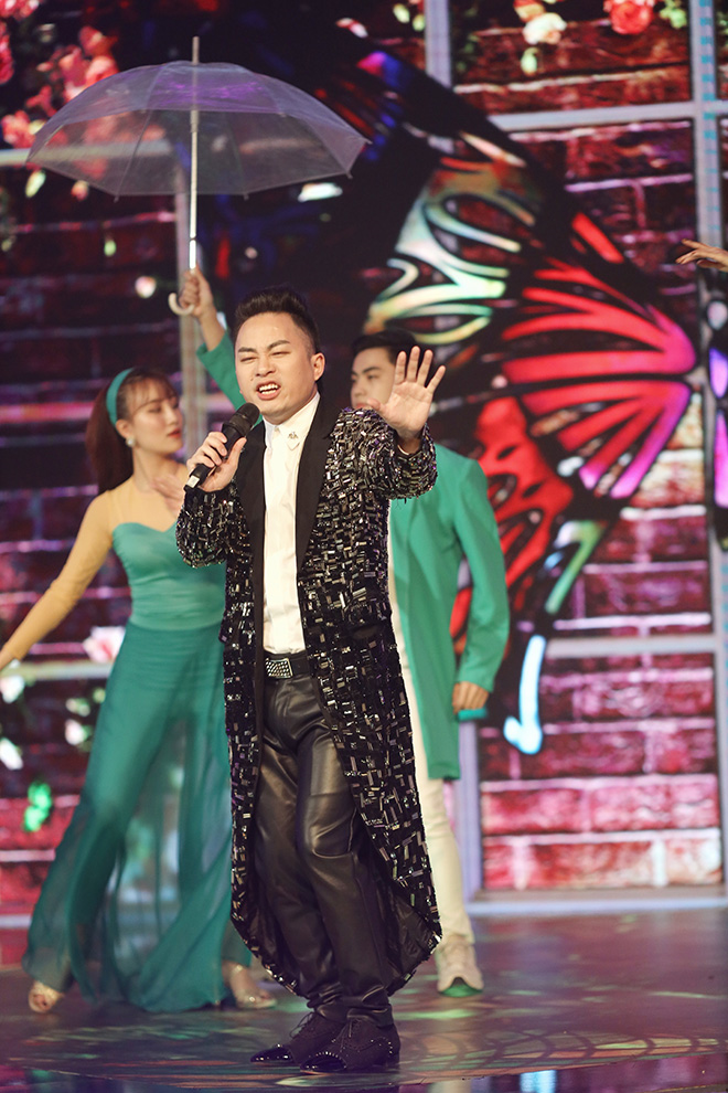 Đón giao thừa cùng Mr Đàm, Mỹ Linh, Hồ Ngọc Hà và dàn sao Việt - 2