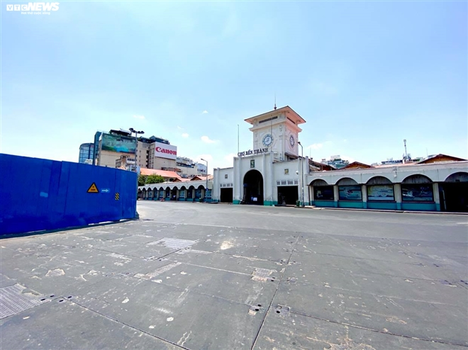 TP.HCM thực hiện giãn cách xã hội khu vực có ca mắc COVID-19 - 1