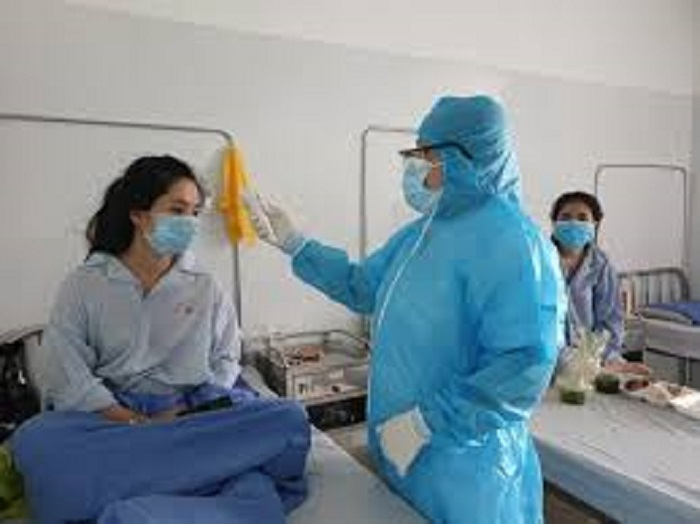 Người cách ly tại doanh trại quân đội sẽ tự trả tiền ăn - 1