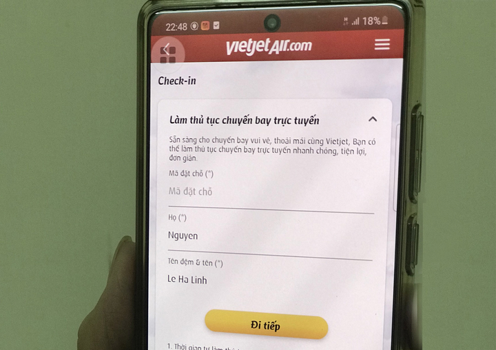 Vietjet khuyến cáo hành khách làm thủ tục trực tuyến - 2