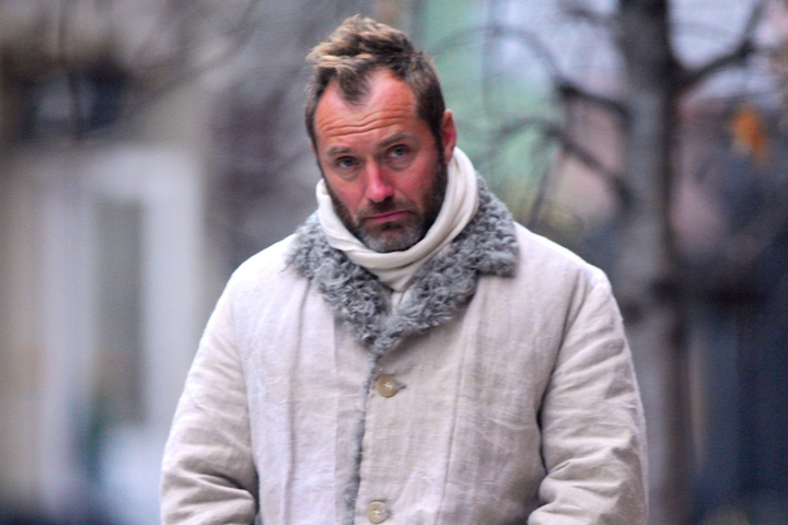 người đàn ông quyến rũ nhất thế giới ảnh 6 'Trai hư' quyến rũ nhất thế giới bỗng già xấu đến mức khó nhận ra - 5