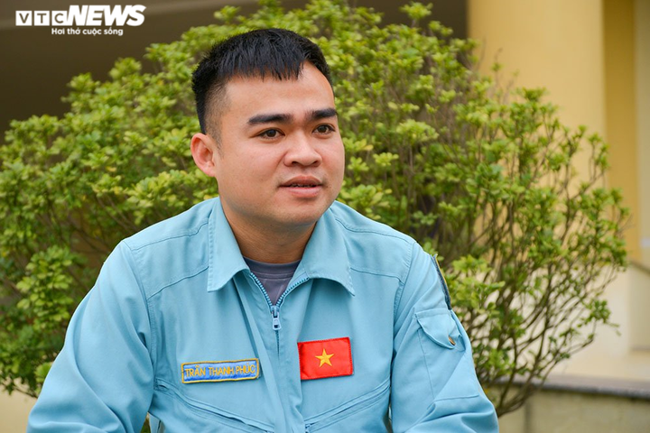 Đón Tết trên bầu trời của chàng phi công trẻ Trung đoàn không quân 921 - 1