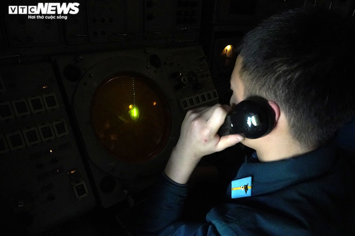 Ảnh: Xem chiến sĩ Trung đoàn tên lửa trực chiến canh giữ vùng trời Tổ quốc - 3