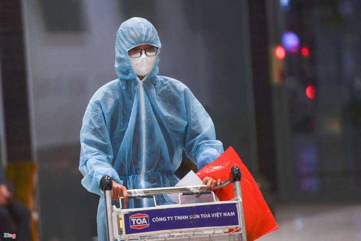 Tại sao biến chủng SARS-CoV-2 mới lây lan nhanh? - 2