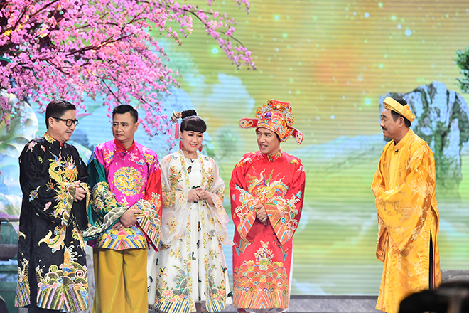 NTK Đức Hùng kể chuyện may trang phục cho Táo Quân 2021 - 16