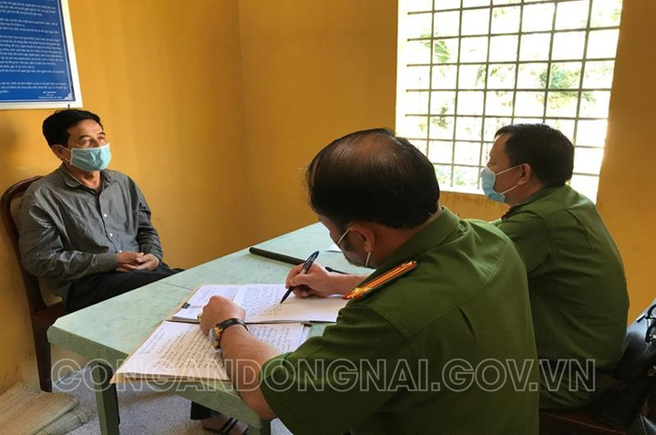 Công an Đồng Nai bắt khẩn cấp 35 kẻ trong đường dây làm giả 2,7 triệu lít xăng - 1