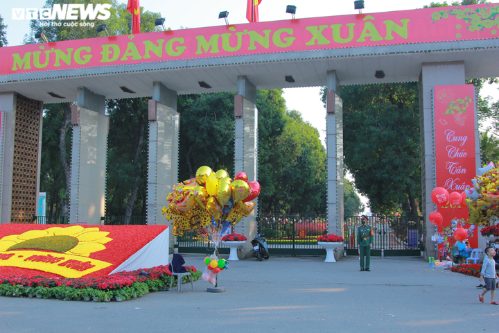 Trận địa pháo hoa duy nhất ở Hà Nội dịp Tết Nguyên đán được bảo vệ nghiêm ngặt - 1