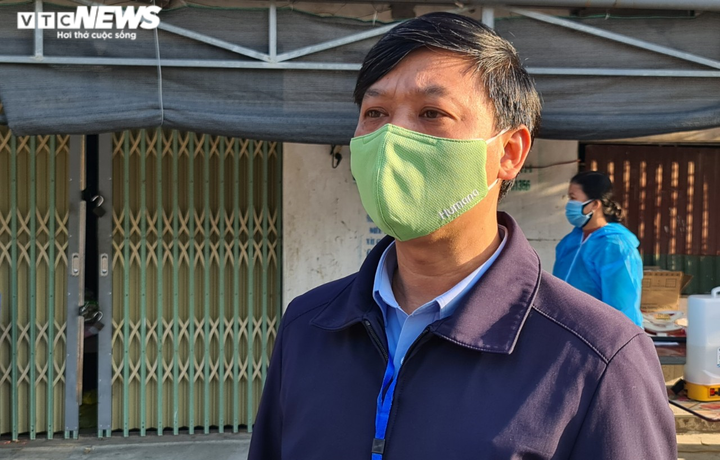 Ảnh: Ngày 30 Tết khác lạ ở xã đang bị cách ly bởi COVID-19 - 6
