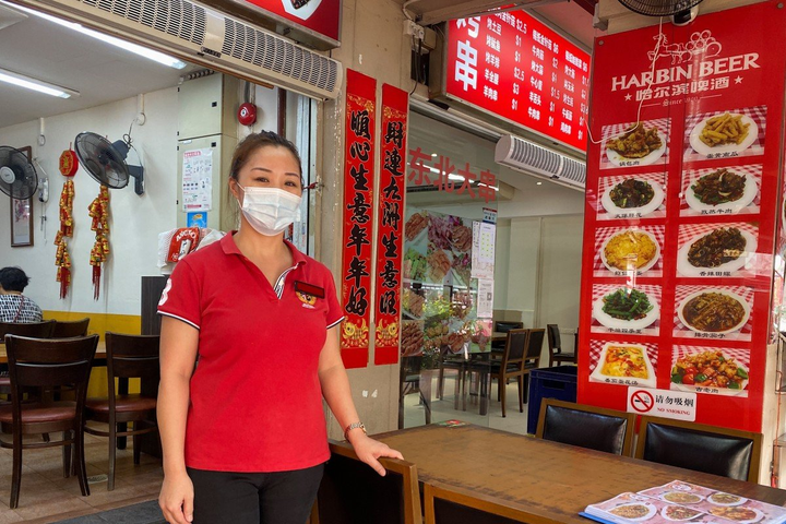 Tết Nguyên đán, dân Trung Quốc bị mắc kẹt và bơ vơ ở nước ngoài - 1