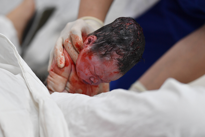 em bé đầu tiên chào đời lúc 0h năm Tân Sửu ảnh 4 Những công dân đầu tiên chào đời thời điểm giao thừa năm Tân Sửu - 5