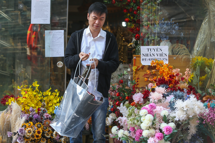 Hàng hoa, quà tặng thất thu ngày Valentine - 7