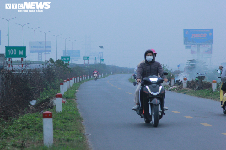 Ảnh: Quốc lộ 1A ùn ứ, cao tốc Pháp Vân-Cầu Giẽ thông thoáng chiều mùng 5 Tết - 11