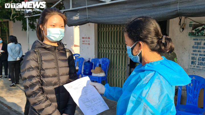 Trở lại Bắc Ninh làm việc, công nhân phải xét nghiệm SARS-CoV-2 - 1