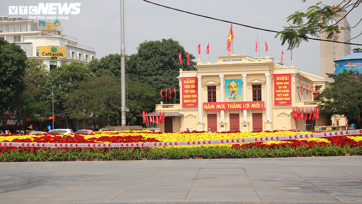 Phòng chống COVID-19, Hải Phòng nhiều nơi không một bóng người - 8